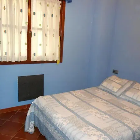 Casa De Aldea El Ponton בית כפרי